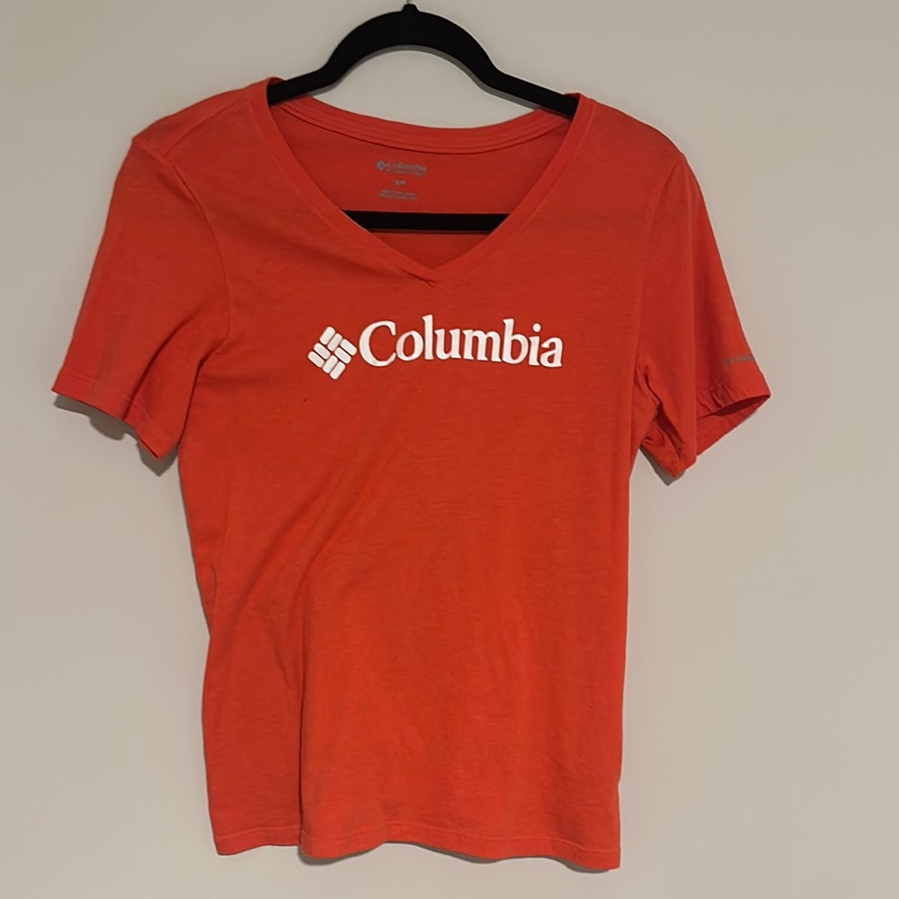 Columbia Women's V-Neck Top - Red